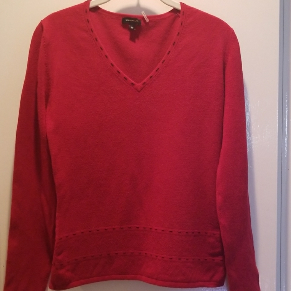 V neck sweater